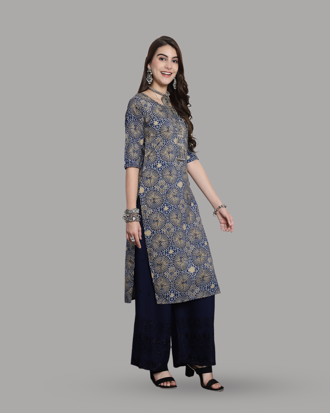 Blue Kurta with Rustic Print Circles