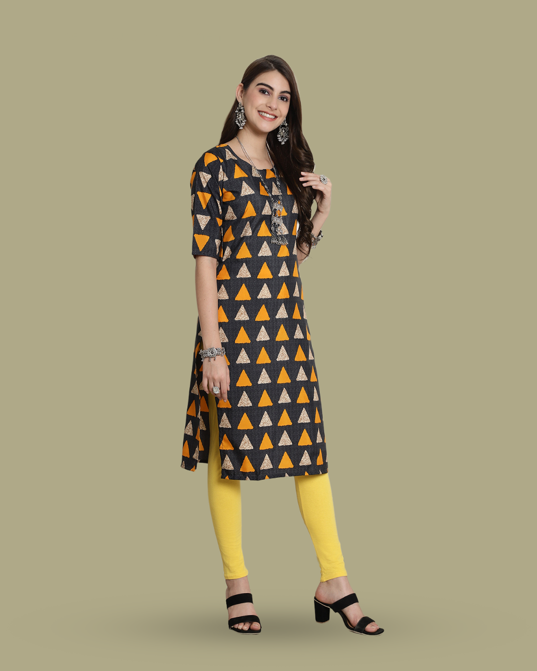 Triangular Charm Black Kurta