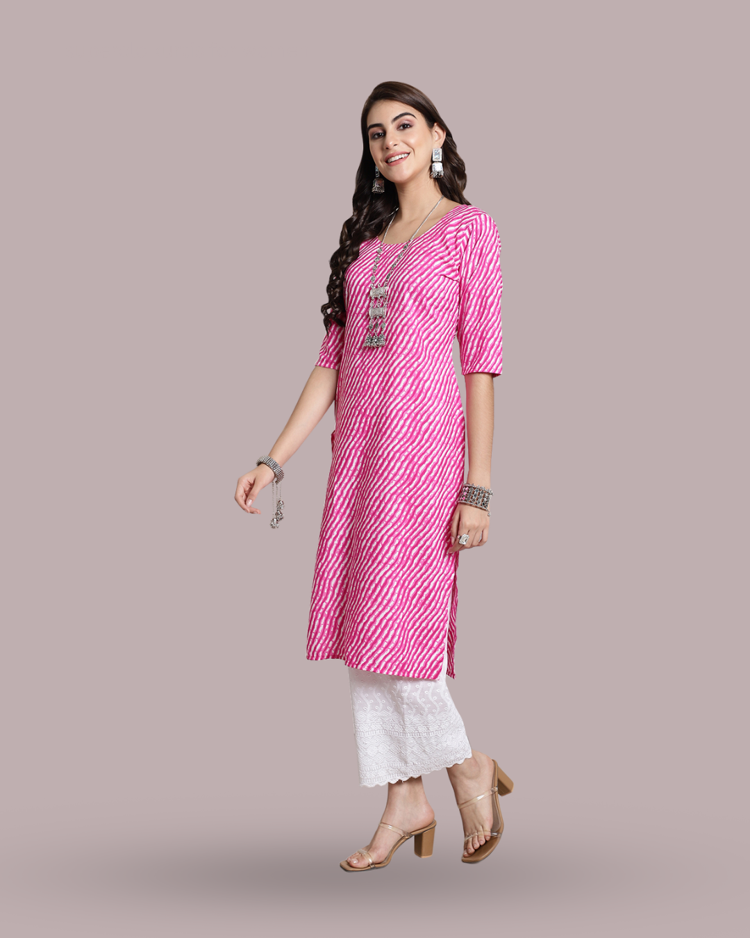 Soft Pink Leheriya Kurta