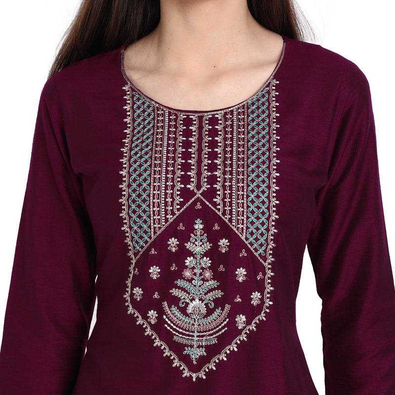 Women Blend Silk Magenta Color Fancy Emboidered Kurta A510